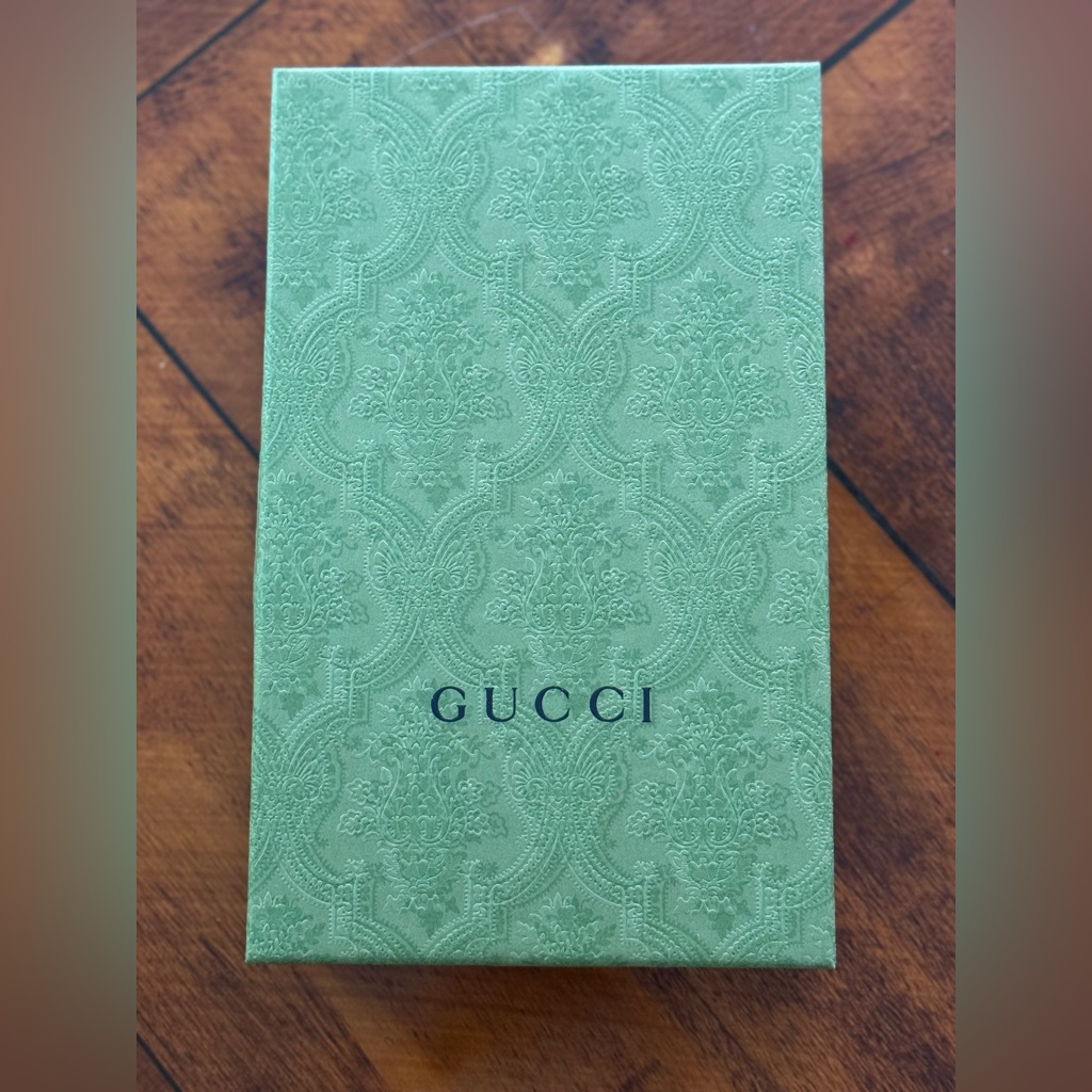 Gucci Box  Ribbon Color Green Excellent Condition
